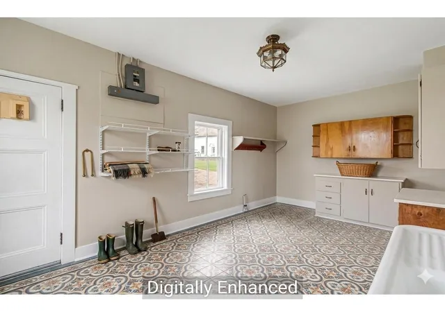 4th image of 28 West St, Bristol, VT 05443 | MLS# 5089488