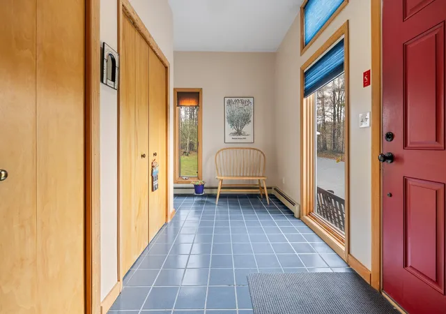 Photo 3 of Single family home for sale at 8 Laramie Rd, Etna, NH 03750 | MLS# 5089491 | Listing updated on 2026-05-27