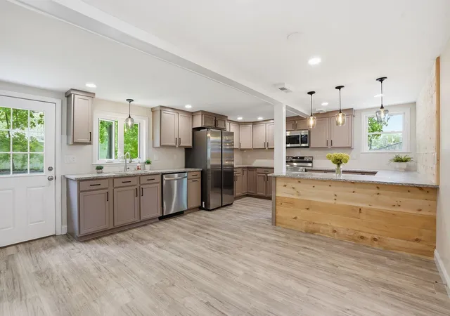 Photo 1 of Single family home for sale at 20 Orchard Ter, Salem, NH 03079 | MLS# 5089575 | Listing updated on 2026-09-07