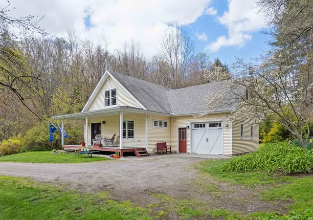 Photo 2 of Single family home for sale at 1099 Lilliesvillle Brook Rd, Bethel, VT 05032 | MLS# 5089597 | Listing updated on 2026-06-04
