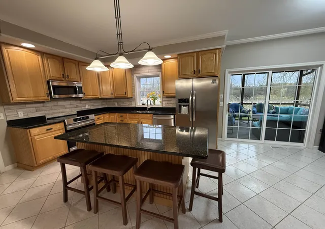 4th image of 480 Wildflower Cir, Williston, VT 05495 | MLS# 5089625