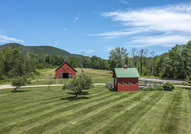 Homes for sale in Shaftsbury, VT | 1268 Myers Rd, Shaftsbury, VT 05262 | MLS# 5089684