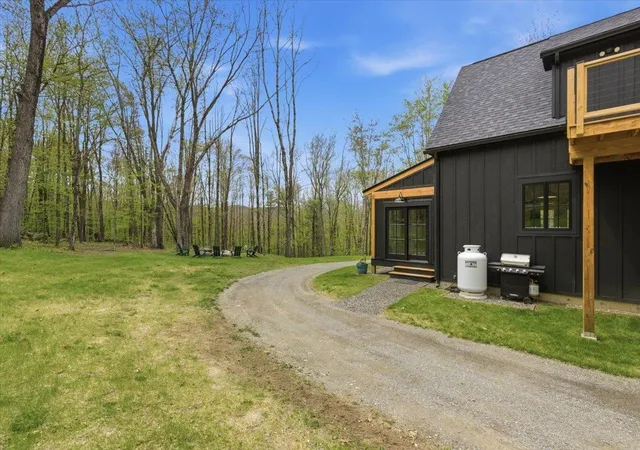 Homes for sale in Pownal, VT | 155 Brookman Rd, Pownal, VT 05261 | MLS# 5089724