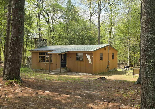 Homes for sale in Alton, NH | 34 Finethy Rd, Alton, NH 03809 | MLS# 5089738