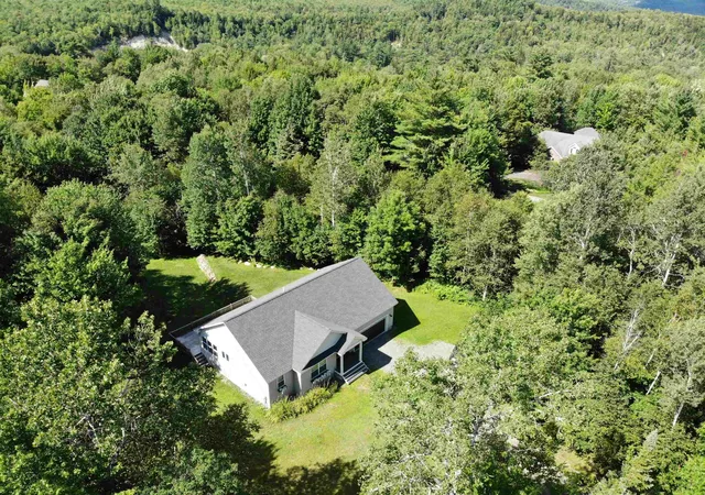 Photo 3 of Single family home for sale at 8 Mount Carter Dr, Gorham, NH 03581 | MLS# 5089776 | Listing updated on 2026-08-20