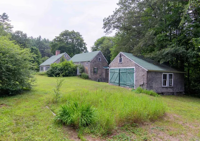 1st image of 515 Hollow Hill Rd, Tamworth, NH 03886 | MLS# 5089792