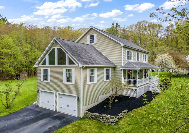Homes for sale in Dover, NH | 278 Long Hill Rd, Dover, NH 03820 | MLS# 5089894