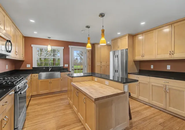 5th image of 4282 Randolph Rd, Morristown, VT 05661 | MLS# 5089914