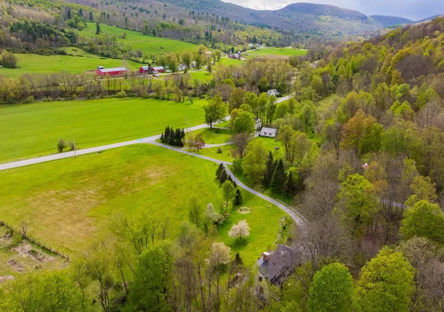 Homes for sale in Arlington, VT | 136 Fox Run Rd, Arlington, VT 05250 | MLS# 5089945
