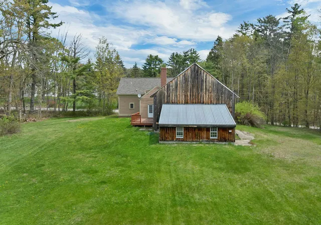 Photo 3 of Sale Pending at 239 Wentworth Rd, Brookfield, NH 03872 | MLS# 5089978 | Listing updated on 2026-08-26