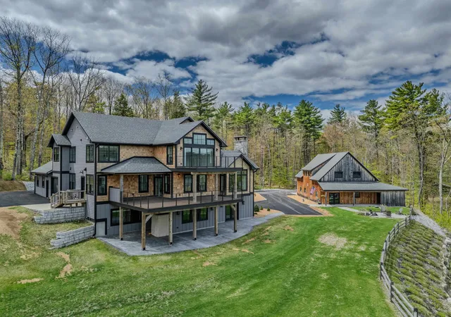 Homes for sale in Holderness, NH | 85 Shepard Hill Rd, Holderness, NH 03245 | MLS# 5090070