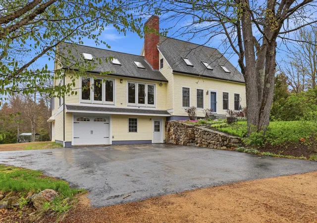 Photo 1 of Single family home for sale at 35 Turnpike Rd, Sharon, NH 03458 | MLS# 5090081 | Listing updated on 2026-08-24