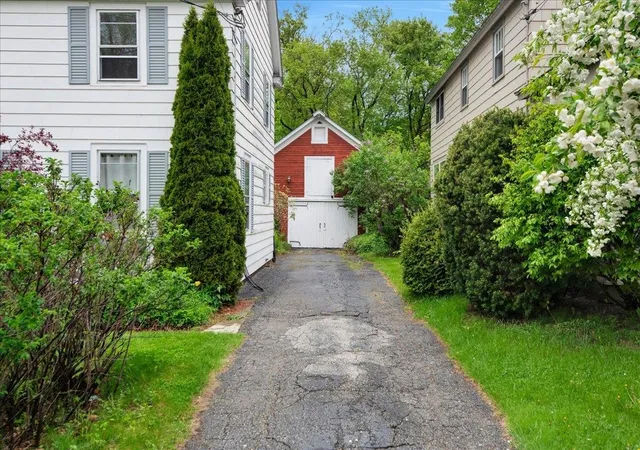 Photo 4 of Sale Pending at 22 Proctor Ave, South Burlington, VT 05403 | MLS# 5090131 | Listing updated on 2026-05-27
