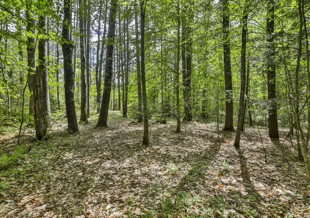 1st image of 2a & 2b Camp Rd, Amherst, NH 03031 | MLS# 5090144