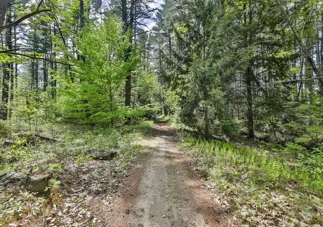 5th image of 2A & 2B Camp Rd, Amherst, NH 03031 | MLS# 5090144