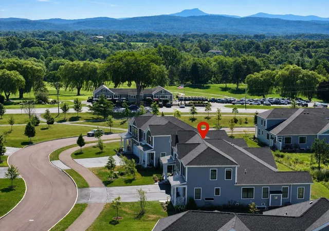 Photo 4 of Townhouse for sale at 165 Willoughby Ln, Shelburne, VT 05492 | MLS# 5090173 | Listing updated on 2026-08-18