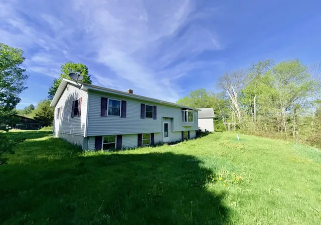 Photo 3 of Single family home for sale at 1038 Hazen Notch Rd, Lowell, VT 05847 | MLS# 5090191 | Listing updated on 2026-06-12