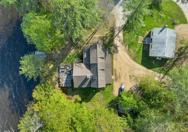 2nd image of 24 Gillis Ln, Center Barnstead, NH 03225 | MLS# 5090213