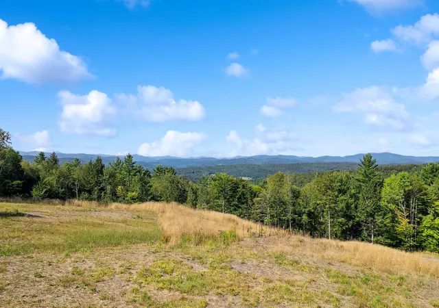 Homes for sale in Royalton, VT | 1985 Gee Hill Rd, Royalton, VT 05068 | MLS# 5090214