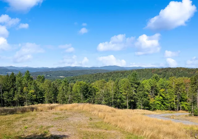 Homes for sale in Royalton, VT | 1985 Gee Hill Rd, Royalton, VT 05068 | MLS# 5090214