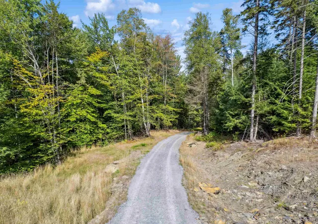 Homes for sale in Royalton, VT | 1985 Gee Hill Rd, Royalton, VT 05068 | MLS# 5090214