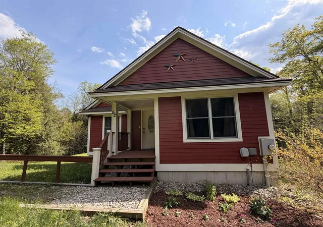 Homes for sale in Wilmington, VT | 52 Ruth Wy, Wilmington, VT 05363 | MLS# 5090228