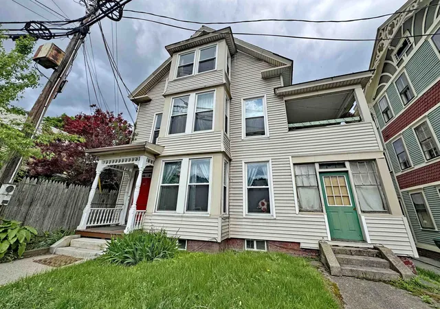 Homes for sale in Brattleboro, VT | 19 Canal St, Brattleboro, VT 05301 | MLS# 5090247