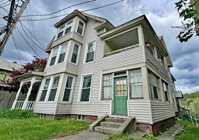 Homes for sale in Brattleboro, VT | 19 Canal St, Brattleboro, VT 05301 | MLS# 5090247