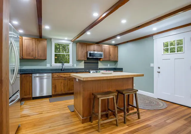 5th image of 34 Brooks Rd, Barrington, NH 03825 | MLS# 5090260