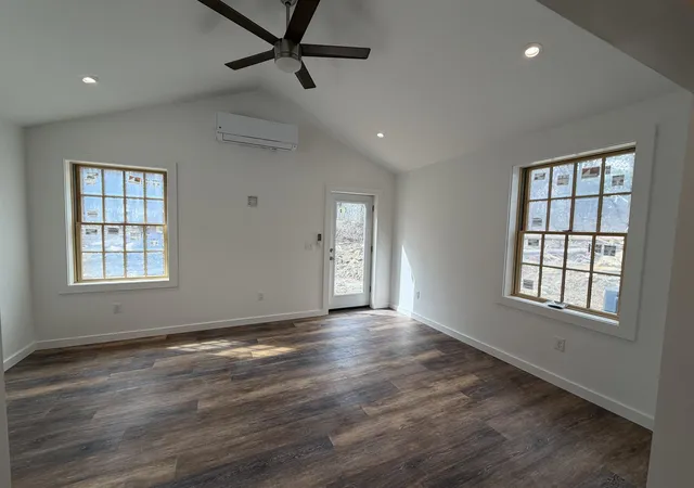 Photo 3 of Condo for sale at 524 Jennings Brk Dr, Bennington, VT 05201 | MLS# 5090266 | Listing updated on 2026-09-24