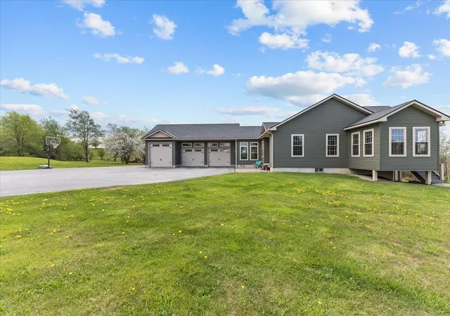 4th image of 28 Rileys Wy, Highgate Center, VT 05459 | MLS# 5090278