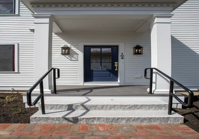 Photo 3 of Townhouse for sale at 136 Locust St #104, Dover, NH 03820 | MLS# 5090287 | Listing updated on 2026-09-09