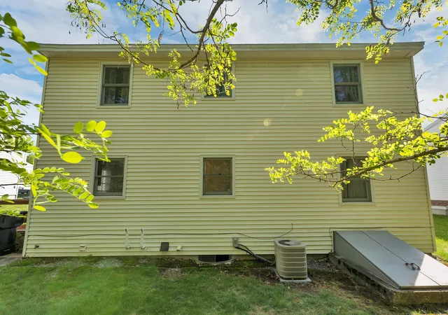 Photo 4 of Sale Pending at 9 Mahogany Dr #106, Nashua, NH 03062 | MLS# 5090319 | Listing updated on 2026-07-24