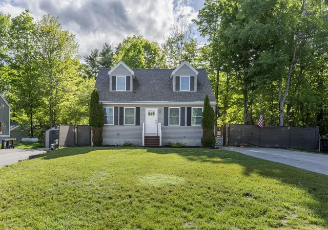 1st image of 4 Morris St, Peterborough, NH 03458 | MLS# 5090342