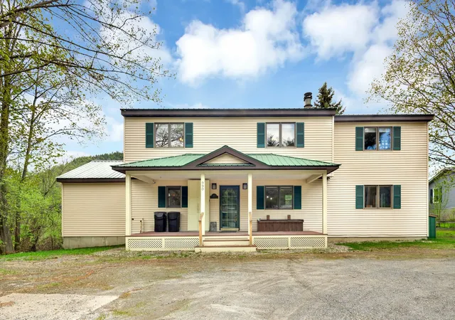Single family home for sale at 990 Main St, Proctorsville, VT 05153 | MLS# 5090469