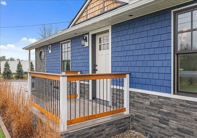 1st image of 2801 Route 7 South, Middlebury, VT 05753 | MLS# 5090473