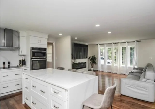 4th image of 412 West St, Leominster, MA 01453 | MLS# 5090474