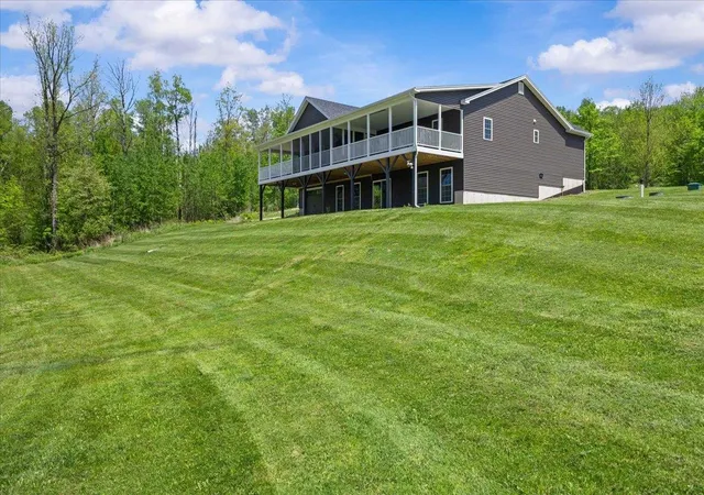 Photo 1 of Single family home for sale at 10 Hanley Rd, Fairfax, VT 05454 | MLS# 5090476 | Listing updated on 2026-06-25