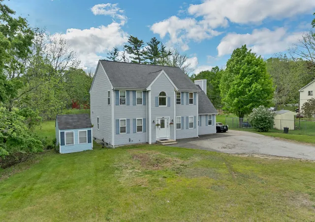 Photo 4 of Single family home for sale at 12 Chester Rd, Derry, NH 03038 | MLS# 5090477 | Listing updated on 2026-06-20