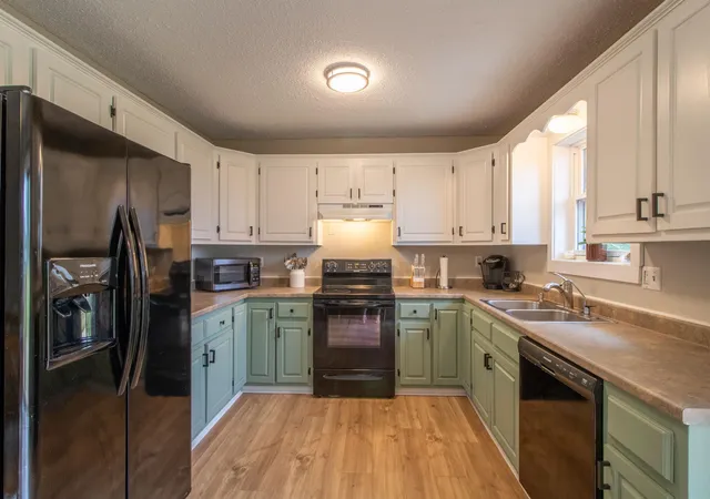 Photo 4 of Single family home for sale at 287 Lakeview Dr, Newport, VT 05855 | MLS# 5090514 | Listing updated on 2026-09-14
