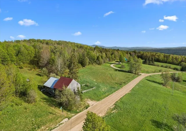 5th image of 2354 East Ridge Rd, Sutton, VT 05871 | MLS# 5090524