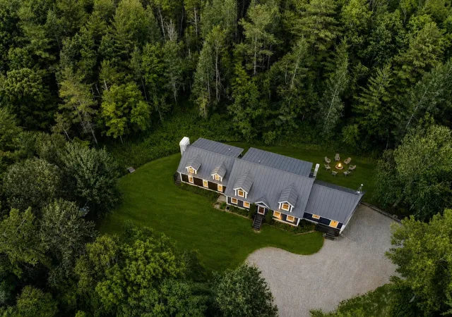 Photo 2 of Single family home for sale at 2572 Morse Hill Rd, Dorset, VT 05251 | MLS# 5090583 | Listing updated on 2026-07-17