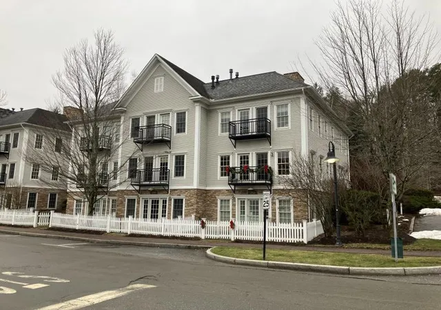 3rd image of 130B Depot St #16, Stowe, VT 05672 | MLS# 5090598