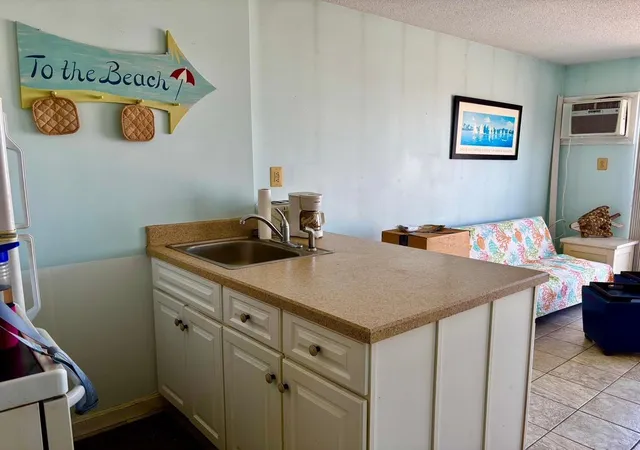 Homes for sale in Hampton, NH | 933 Ocean Blvd #308, Hampton, NH 03842 | MLS# 5090650