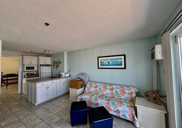 Homes for sale in Hampton, NH | 933 Ocean Blvd #308, Hampton, NH 03842 | MLS# 5090650