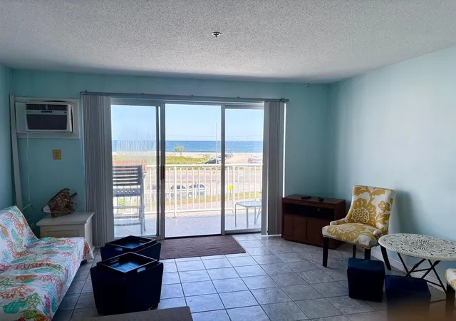 Homes for sale in Hampton, NH | 933 Ocean Blvd #308, Hampton, NH 03842 | MLS# 5090650