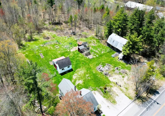 Single family home for sale at 197 Chester St, Chester, NH 03036 | MLS# 5090733