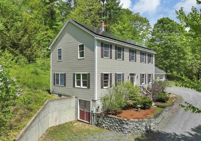 1st image of 1350 Barker Rd, Thetford, VT 05058 | MLS# 5090735