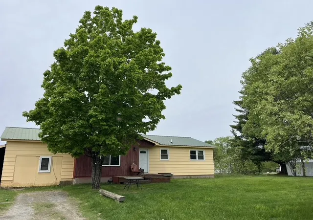 Homes for sale in Westford, VT | 8 Learned Dr, Westford, VT 05494 | MLS# 5090754