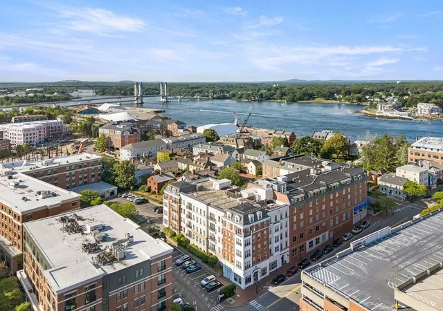 Photo 3 of Condo for sale at 77 Hanover St #11, Portsmouth, NH 03801 | MLS# 5090776 | Listing updated on 2026-09-28